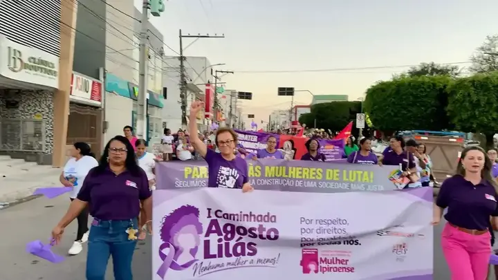 Registro 6 da Caminhada Agosto Lilás pela vida das mulheres em Ipirá