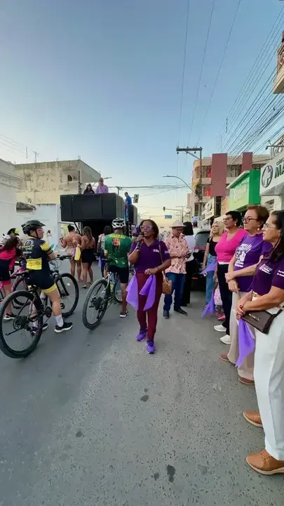 Registro 11 da Caminhada Agosto Lilás pela vida das mulheres em Ipirá
