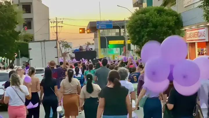 Registro 26 da Caminhada Agosto Lilás pela vida das mulheres em Ipirá