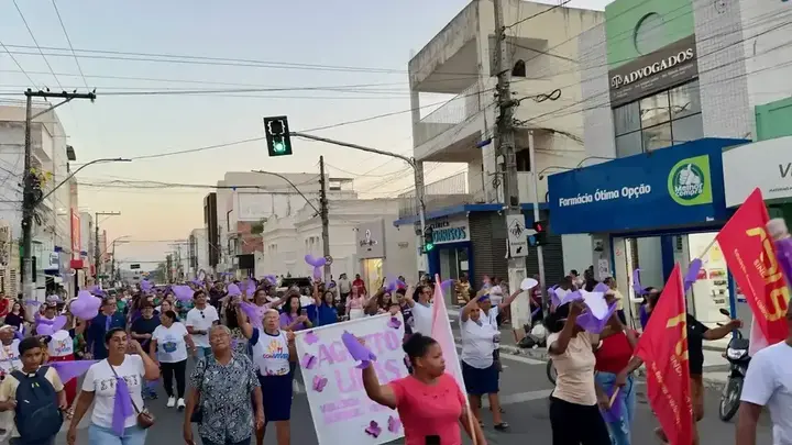 Registro 31 da Caminhada Agosto Lilás pela vida das mulheres em Ipirá