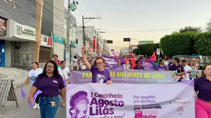Registro 44 da Caminhada Agosto Lilás pela vida das mulheres em Ipirá