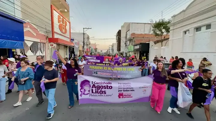 Registro 50 da Caminhada Agosto Lilás pela vida das mulheres em Ipirá