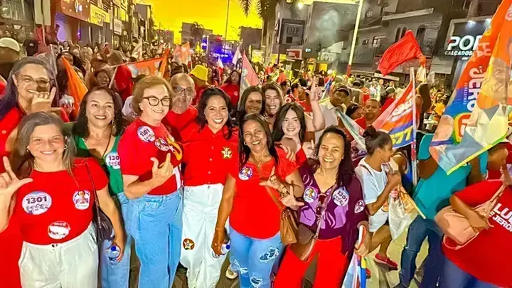 Registro 43 do Comício do 13 em Irecê