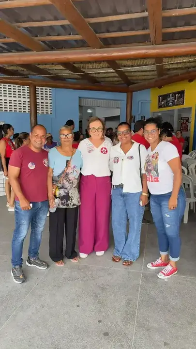 Registro 15 do comitê e da panfletagem na Feira Livre de Riachão do Jacuípe