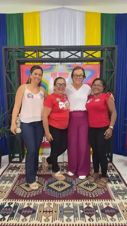 Registro 16 do comitê e da panfletagem na Feira Livre de Riachão do Jacuípe