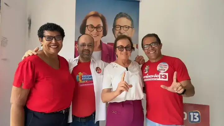 Registro 23 do comitê e da panfletagem na Feira Livre de Riachão do Jacuípe