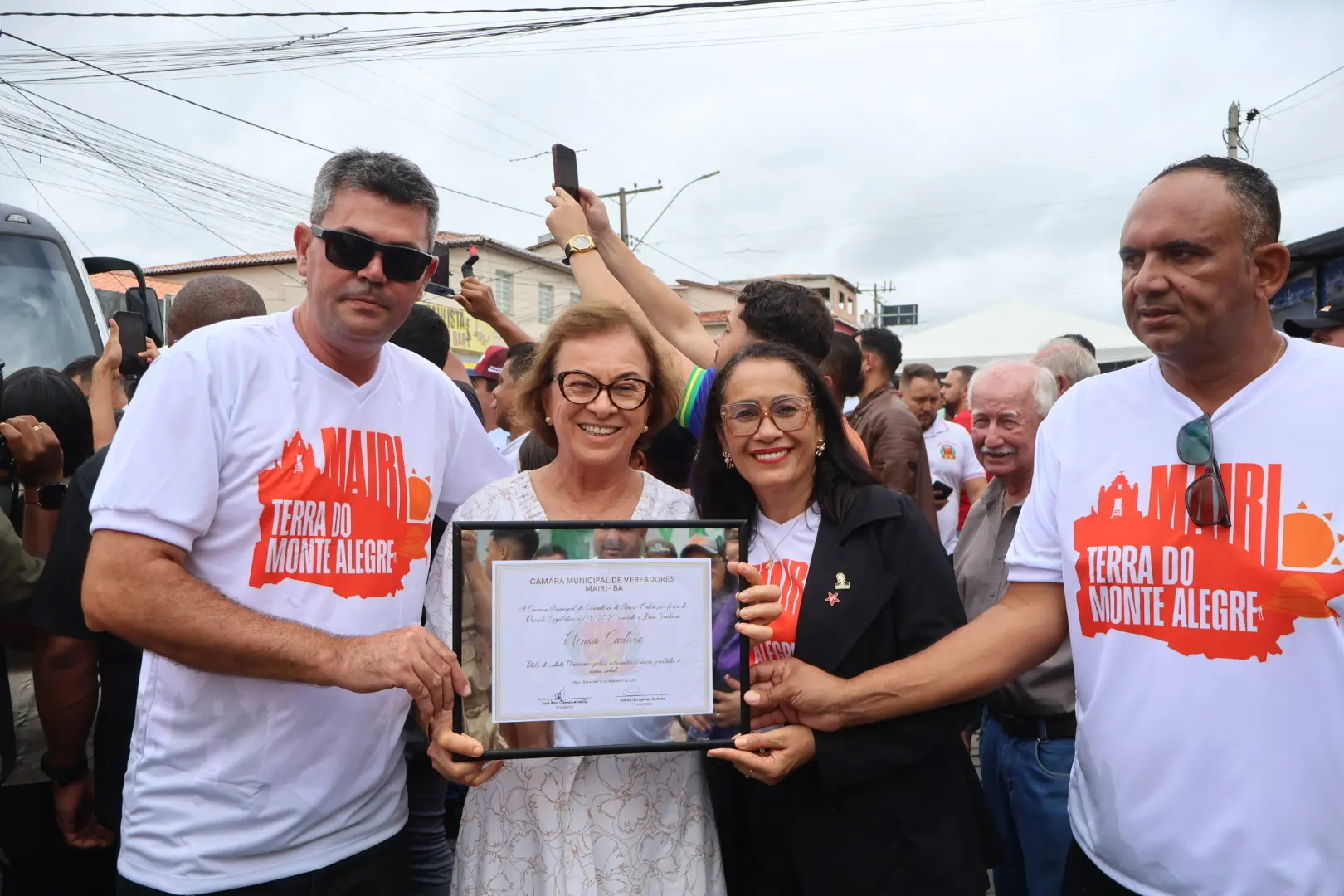 Neusa Cadore recebe o título de cidadã mairiense